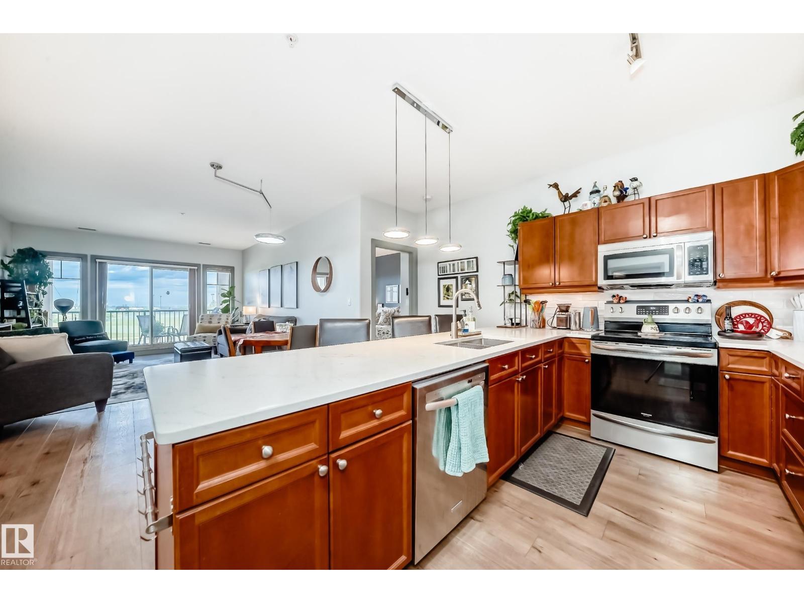 #418 400 PALISADES WY - 14