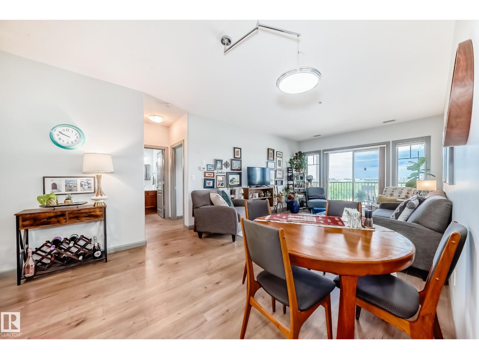 #418 400 PALISADES WY - 16
