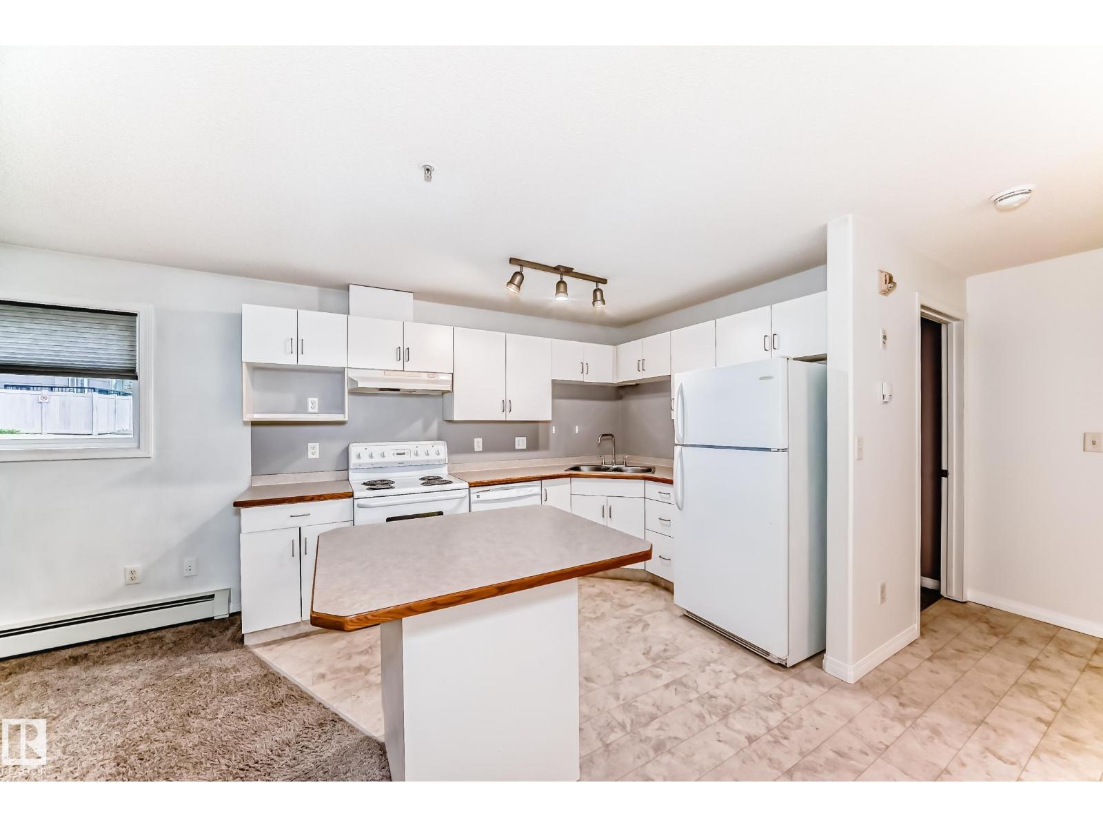 #126 10535 122 ST NW - 13