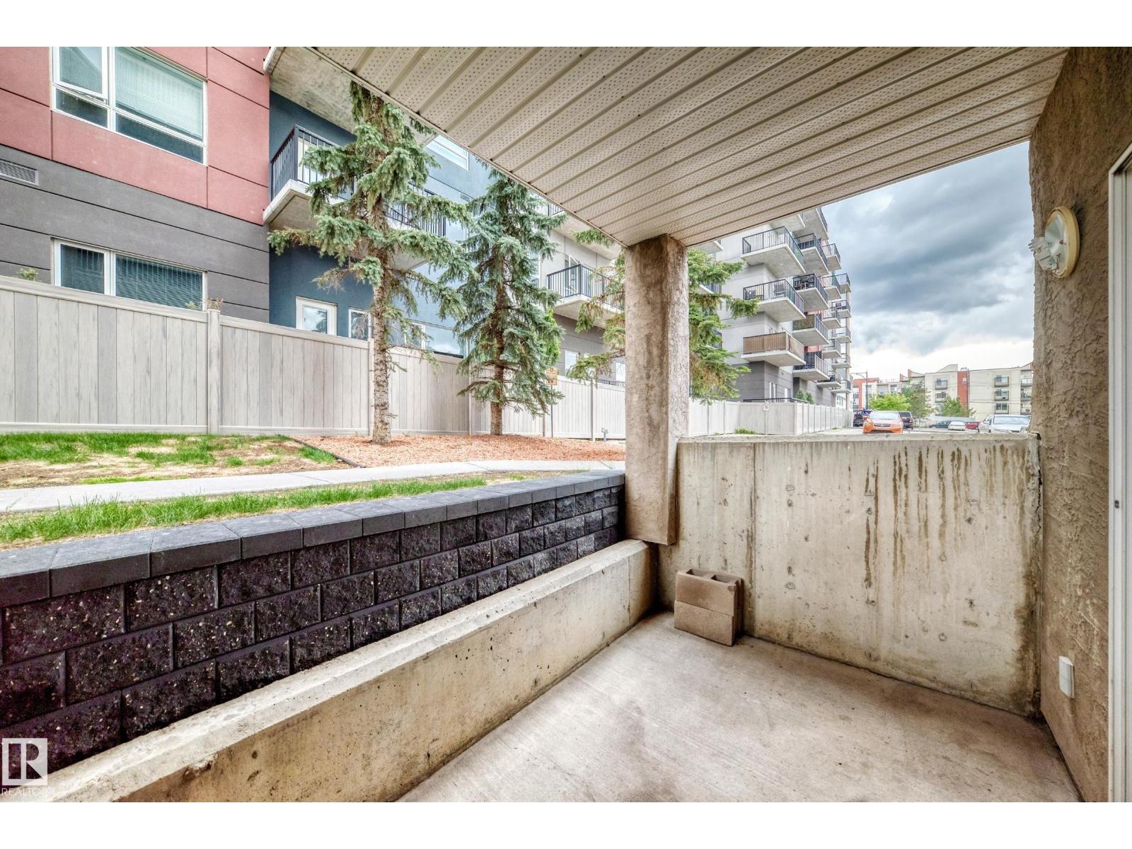#126 10535 122 ST NW - 17