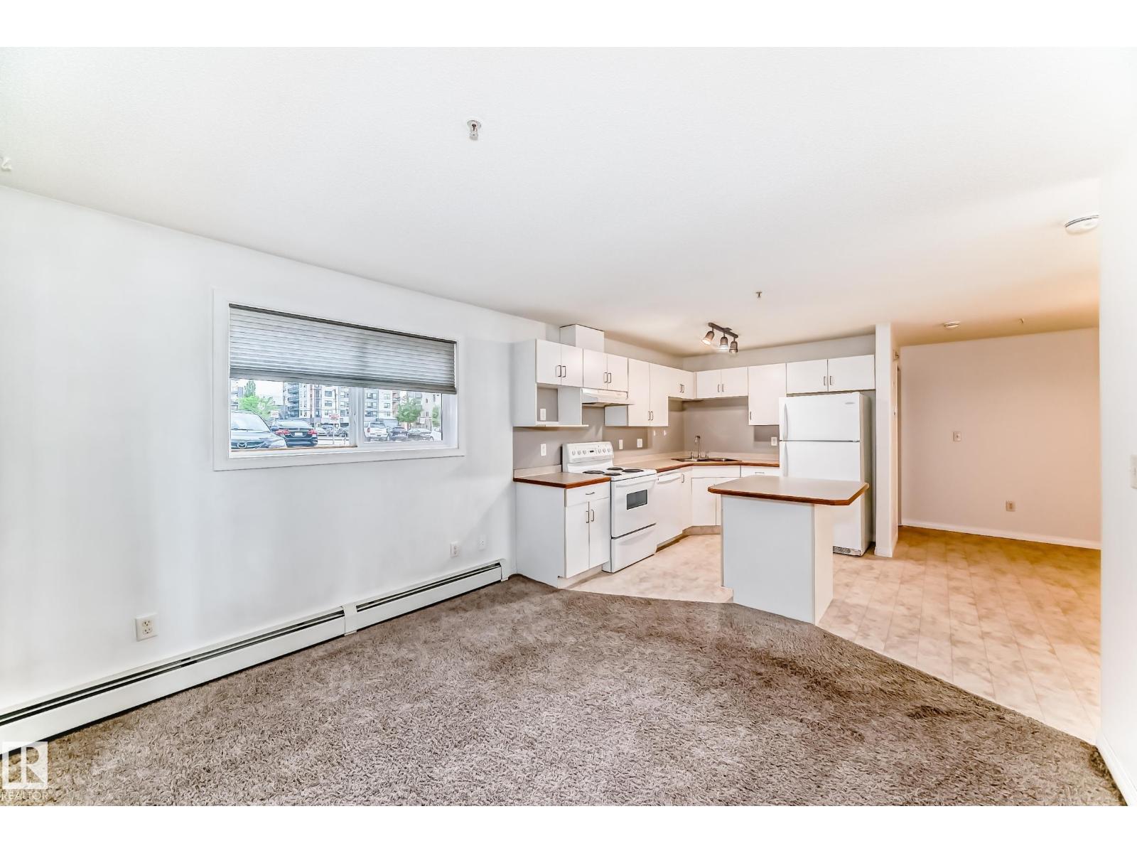 #126 10535 122 ST NW - 22