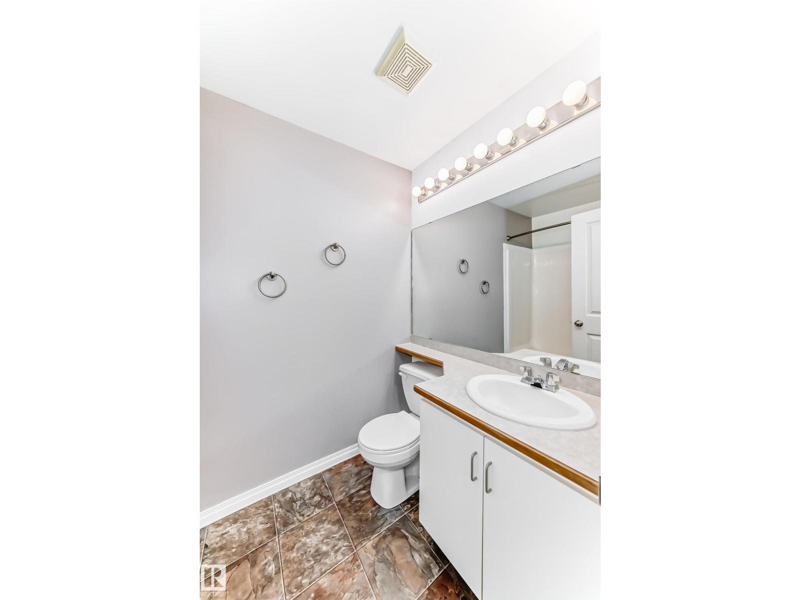 #126 10535 122 ST NW - 31