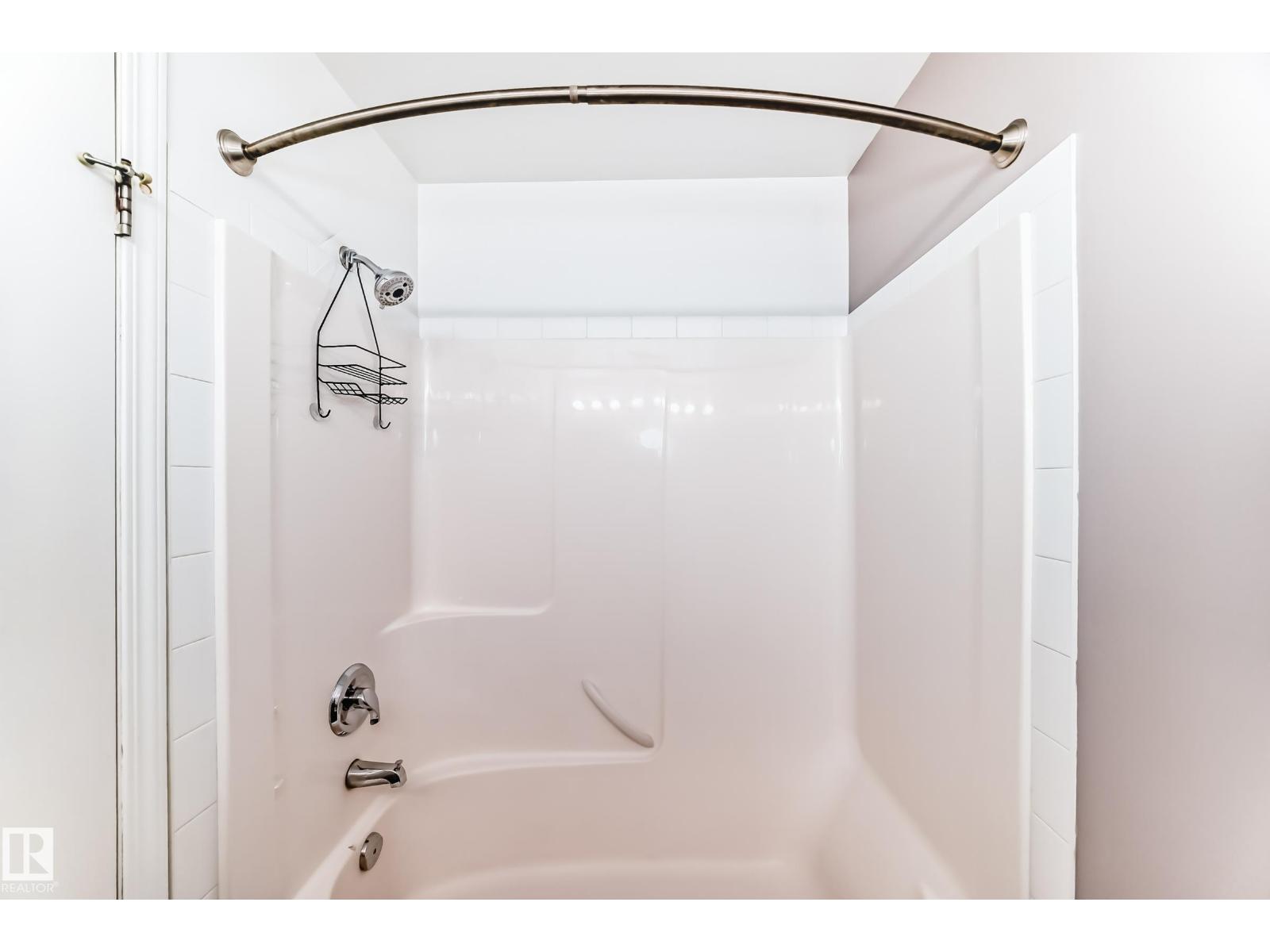 #126 10535 122 ST NW - 32