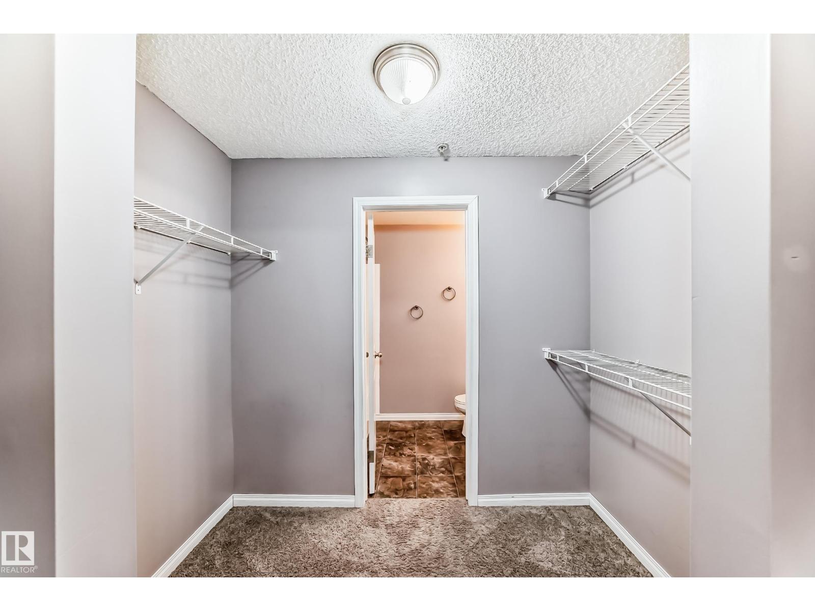 #126 10535 122 ST NW - 34