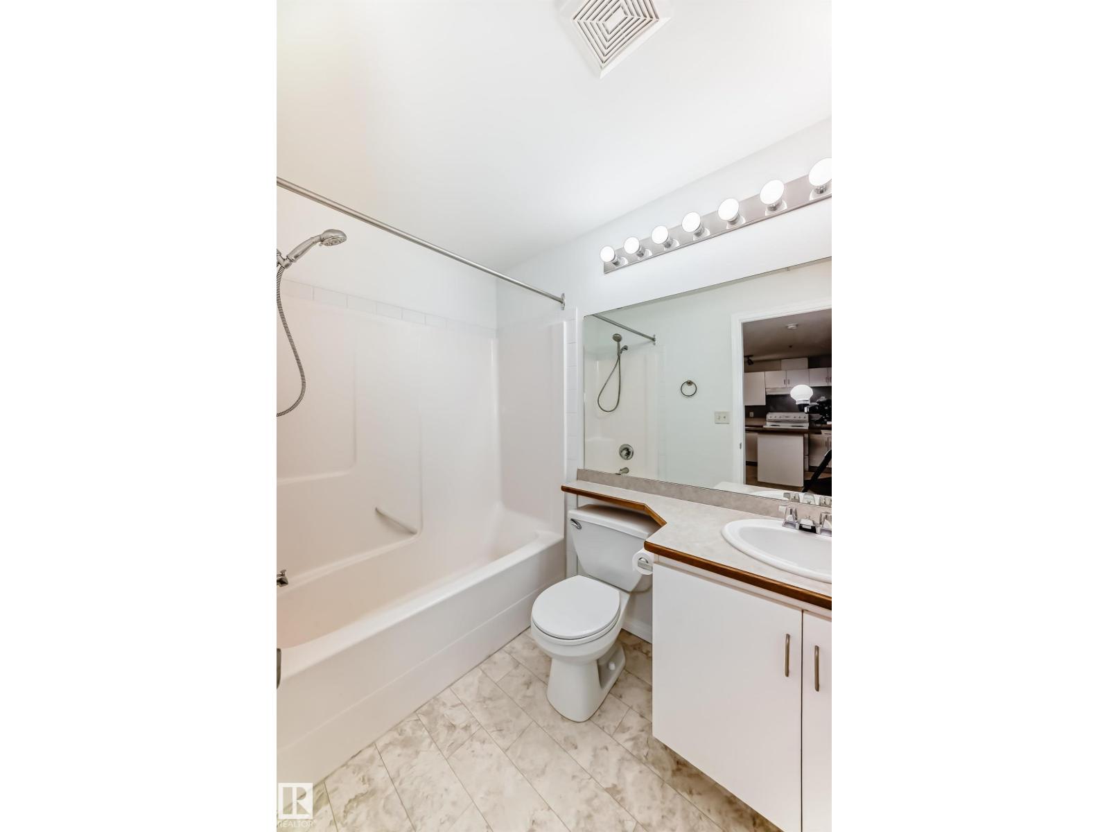 #126 10535 122 ST NW - 39