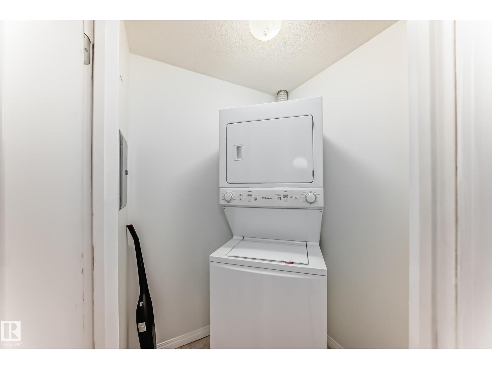 #126 10535 122 ST NW - 40