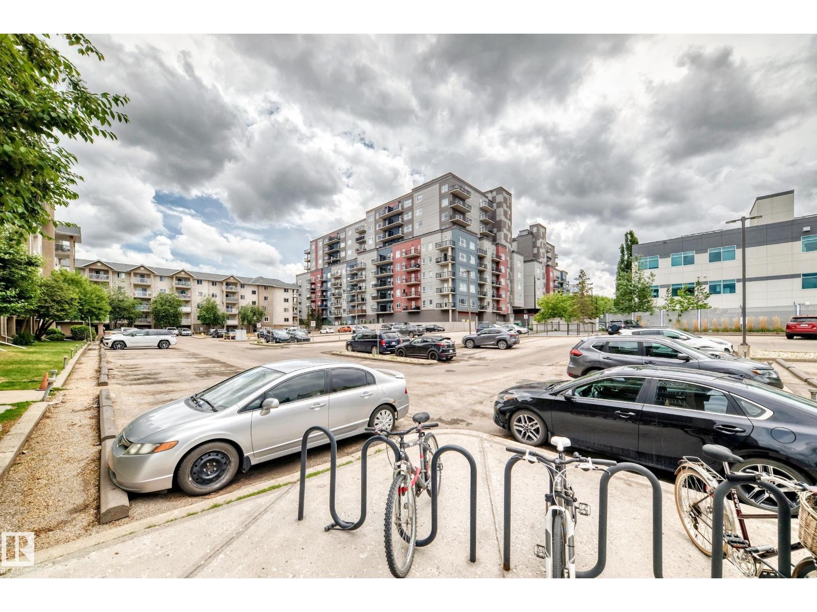#126 10535 122 ST NW - 44