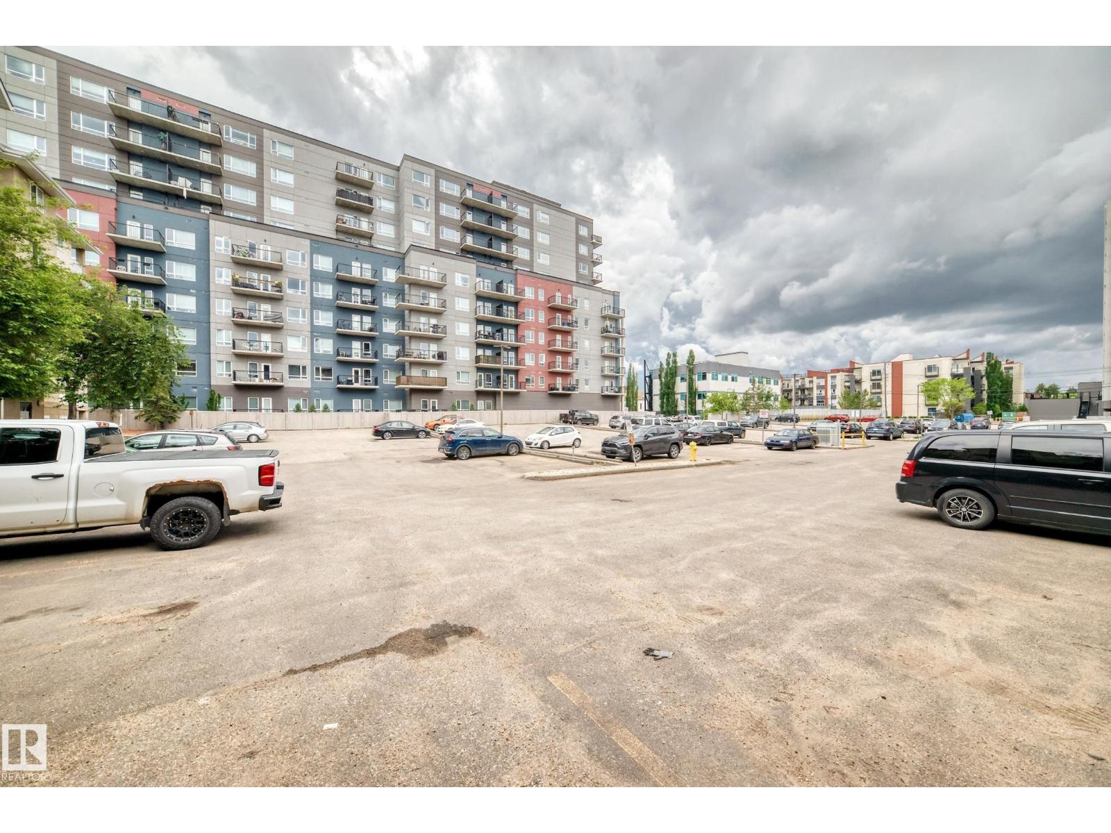 #126 10535 122 ST NW - 47