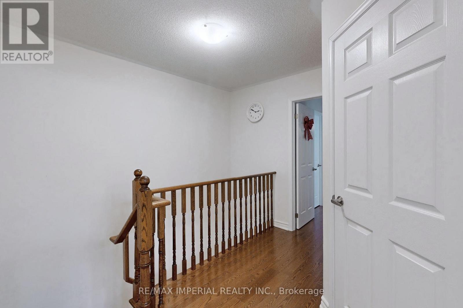 28 SPRUCE PINE CRESCENT - 20
