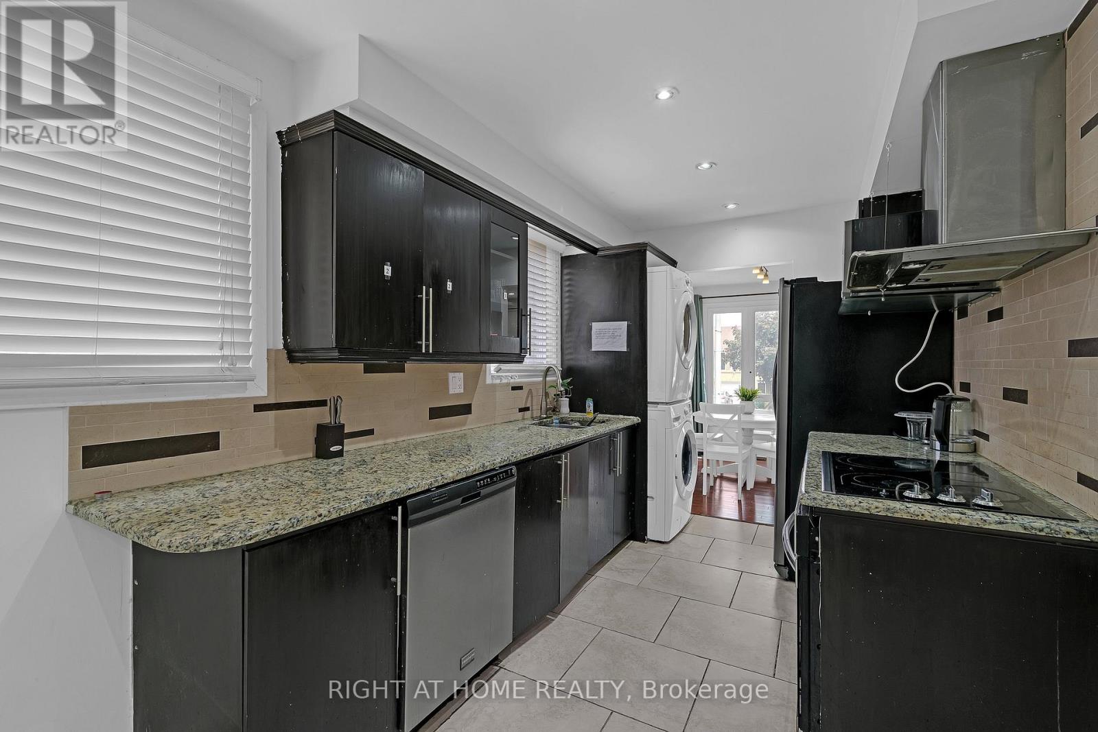 3241 MCCARTHY COURT - 23