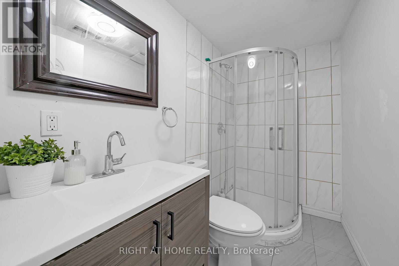 3241 MCCARTHY COURT - 41