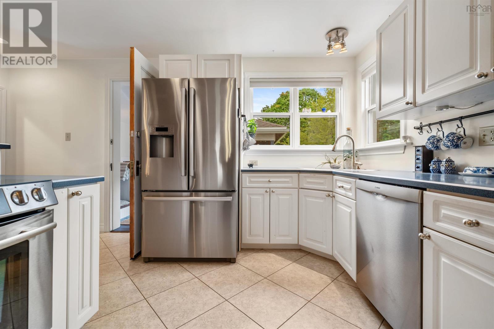 192 Terrace Street - 26