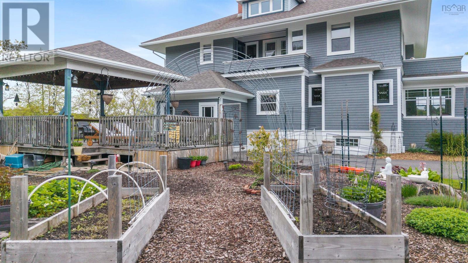192 Terrace Street - 7