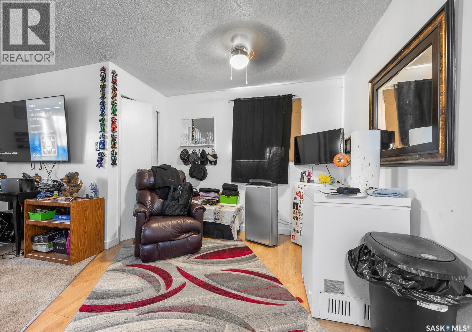 440 LORNE STREET — photo 16