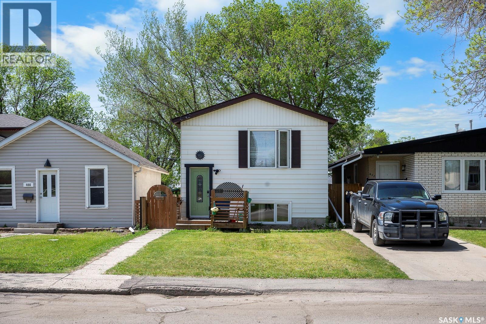 440 LORNE STREET - photo 2