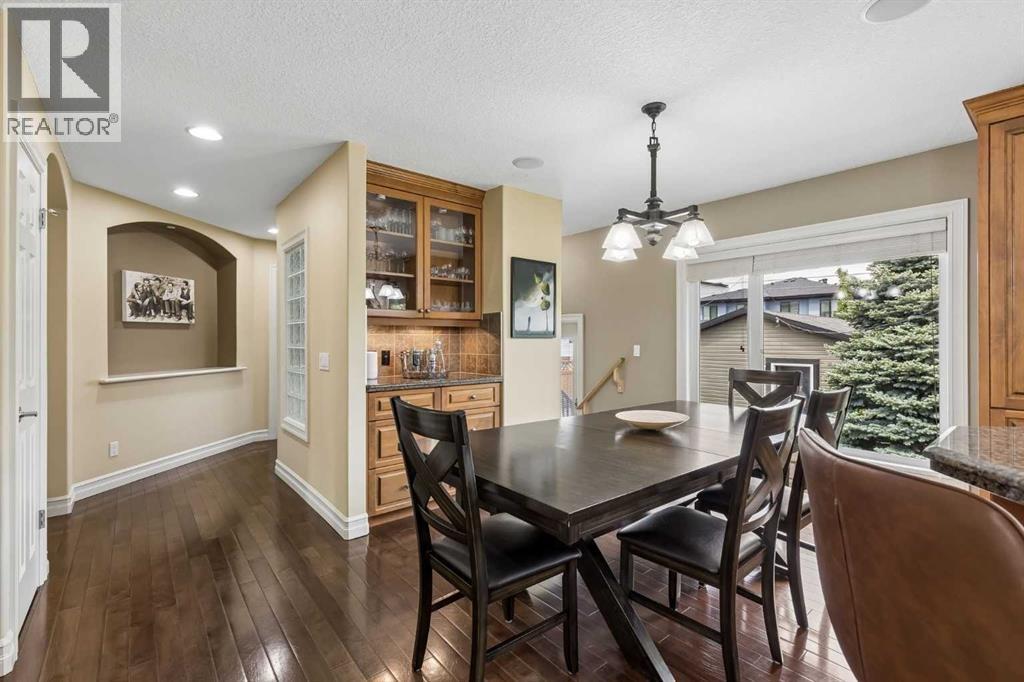 2404 29 Avenue SW - 12