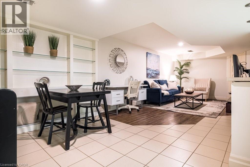64 MILLER Drive - 25