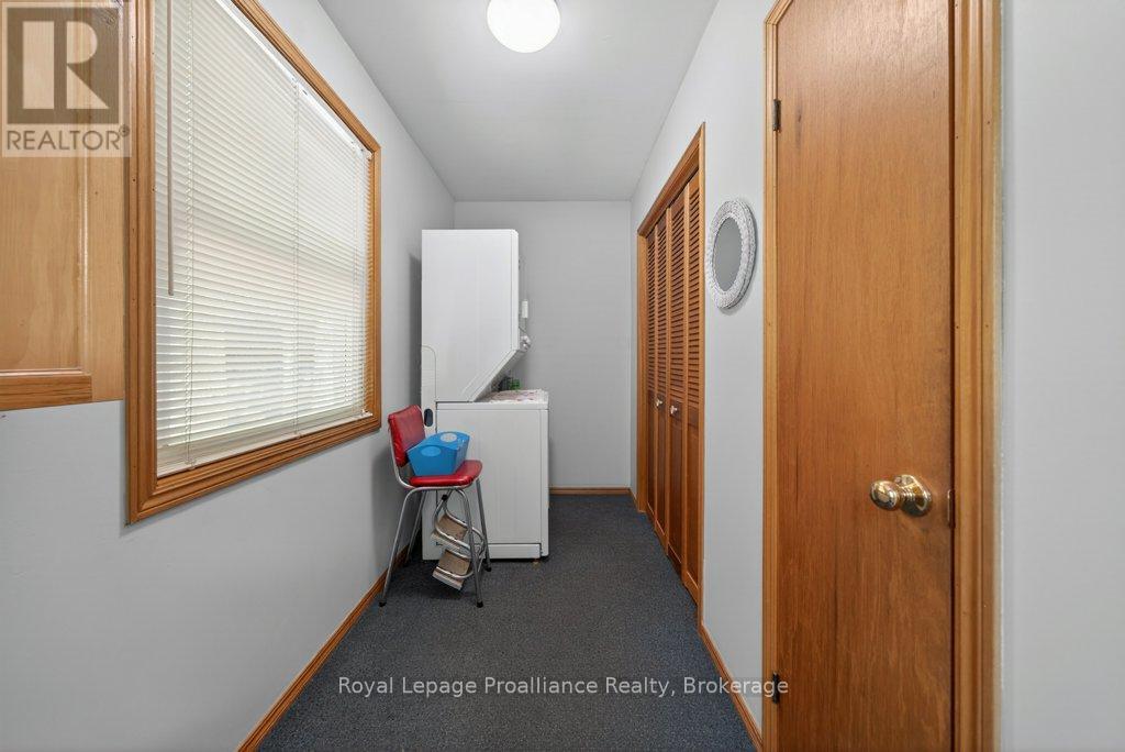 1017 BAY LANE - 23