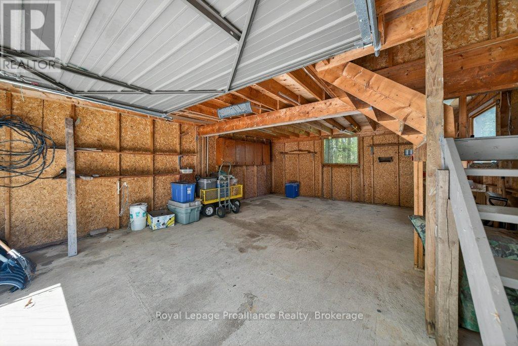 1017 BAY LANE - 29
