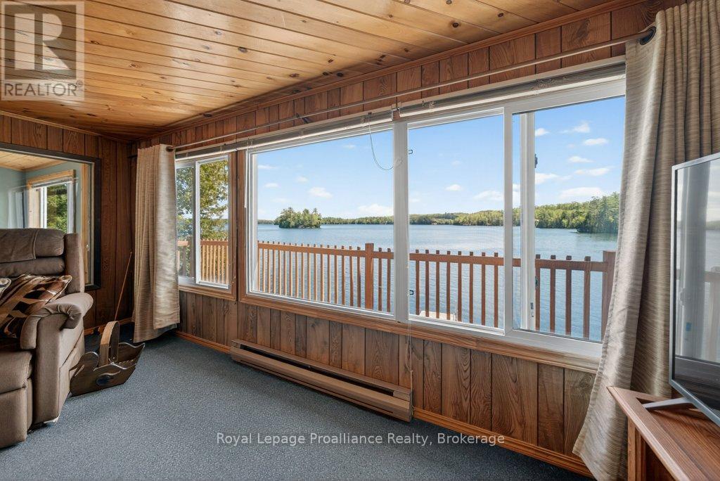1017 BAY LANE - 8