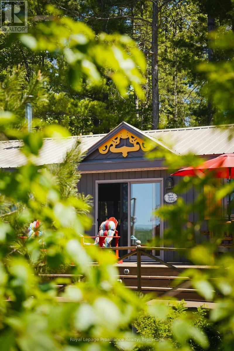 890 MAZINAW LAKE - 2