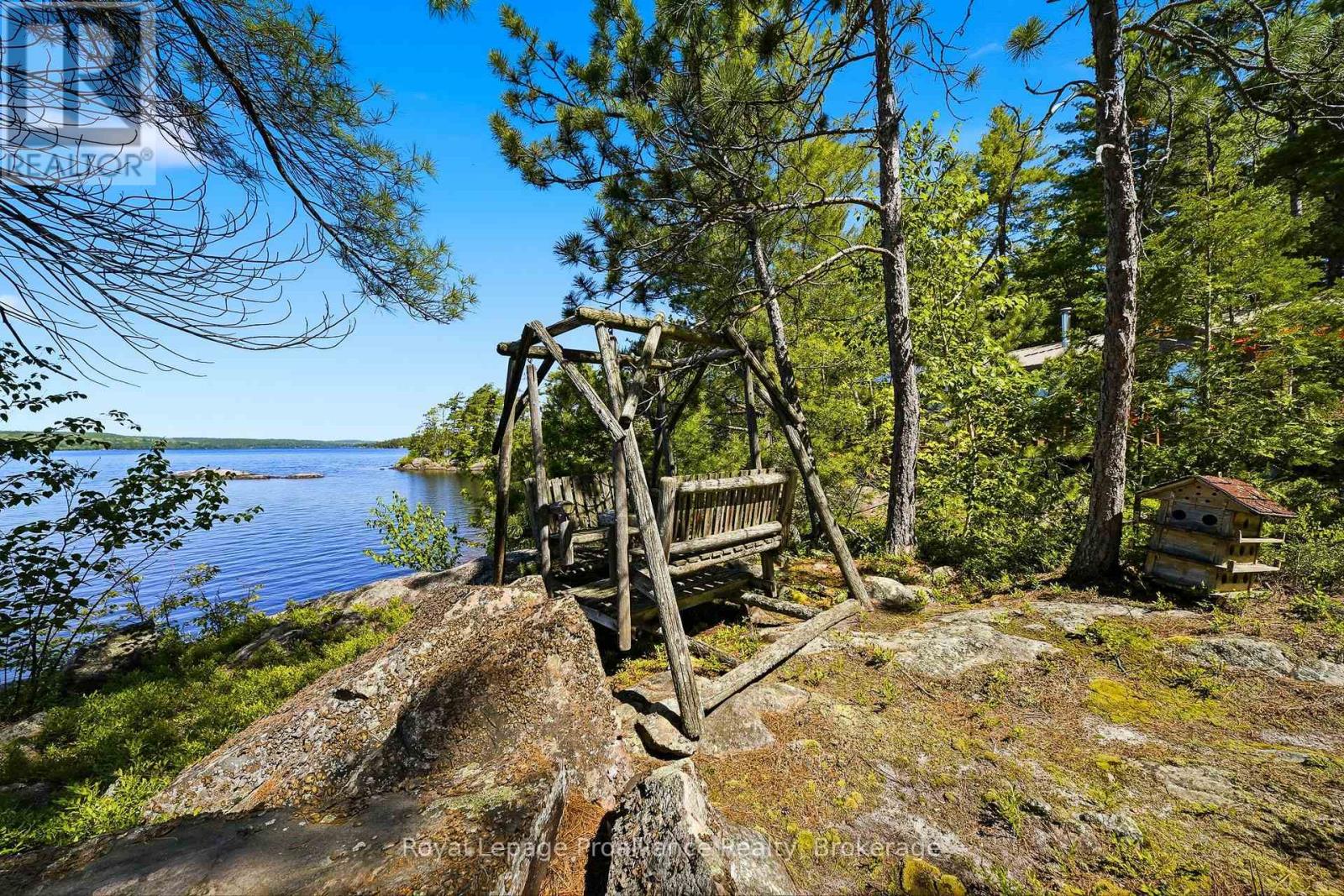 890 MAZINAW LAKE - 46