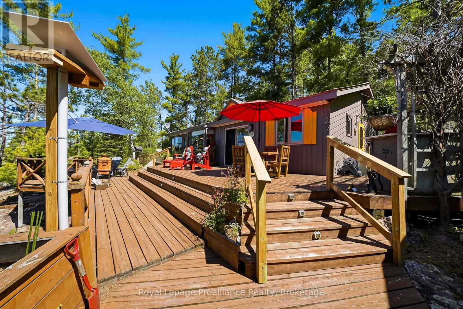 890 MAZINAW LAKE - 7