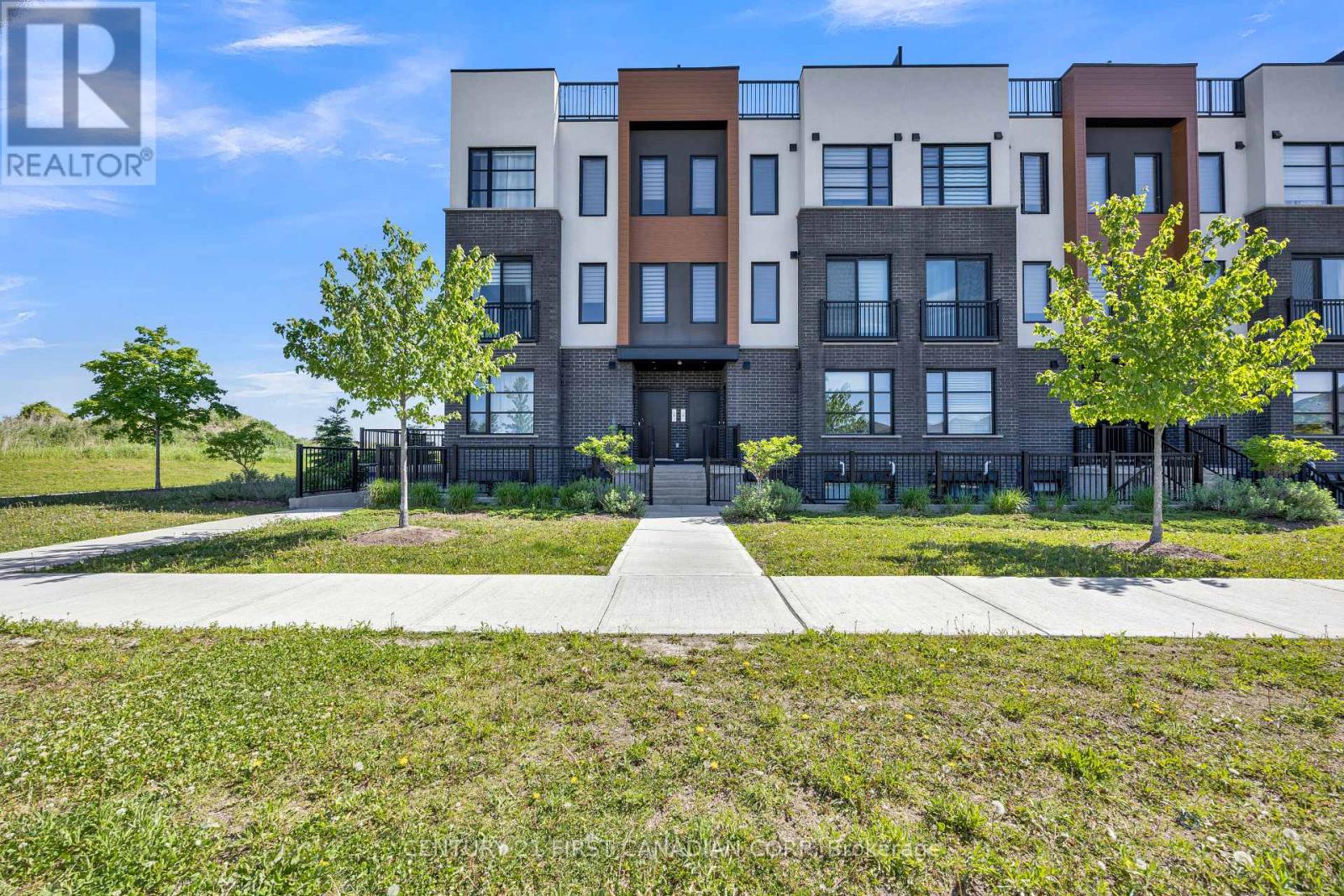 #7 3900 SAVOY STREET - 2