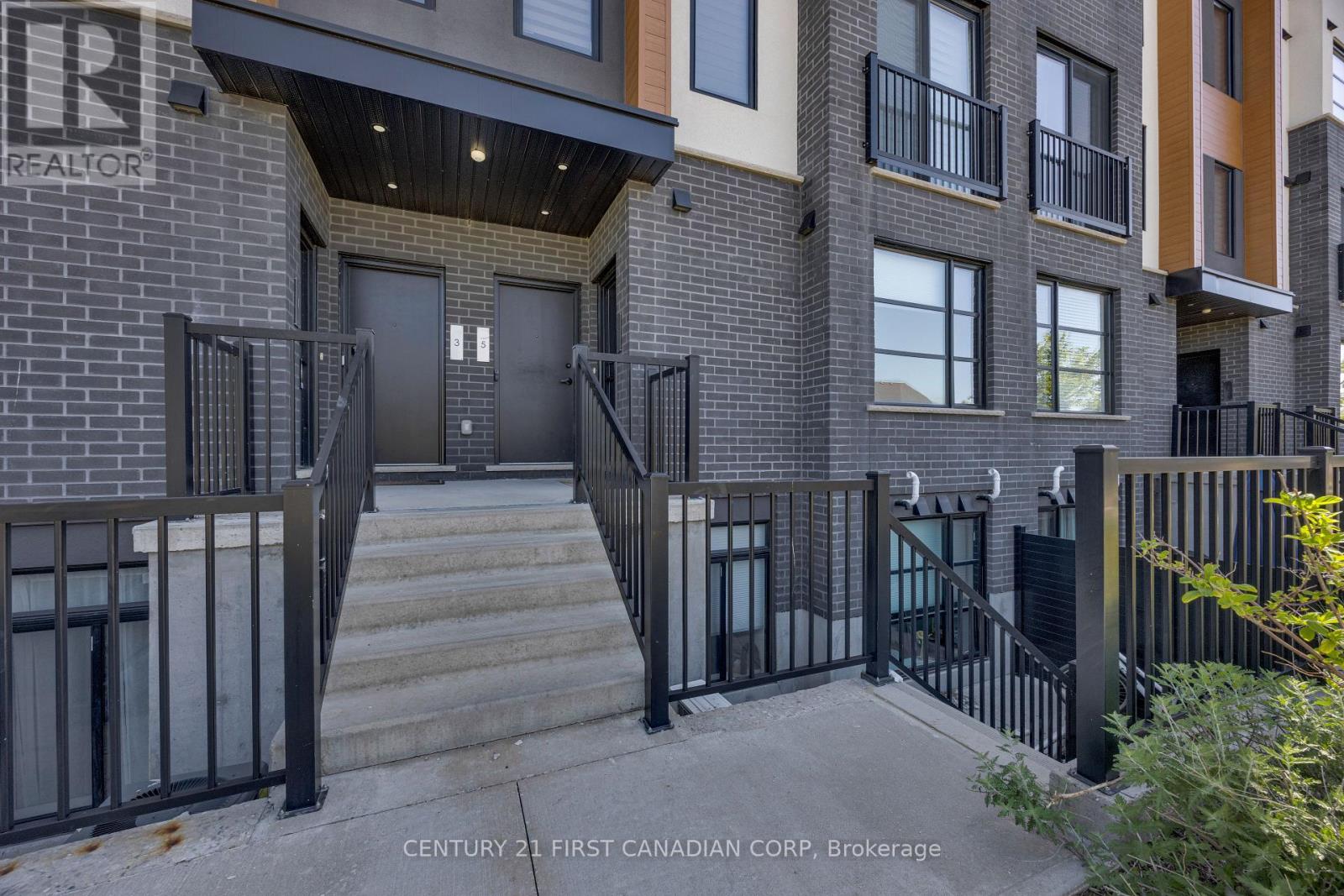 #7 3900 SAVOY STREET - 4