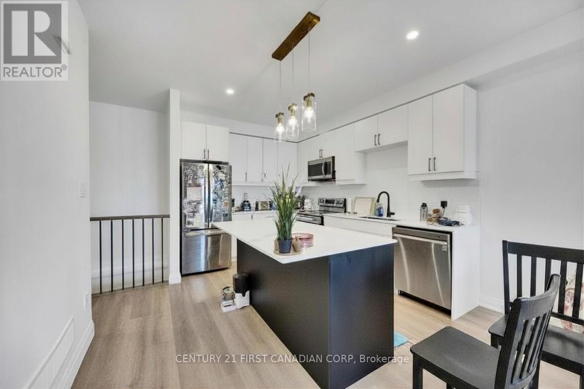 #7 3900 SAVOY STREET - 9