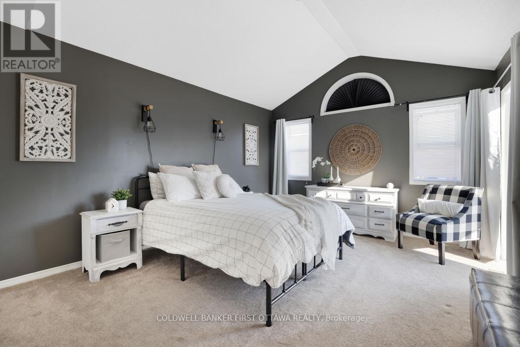 37 BOULDER WAY - 21