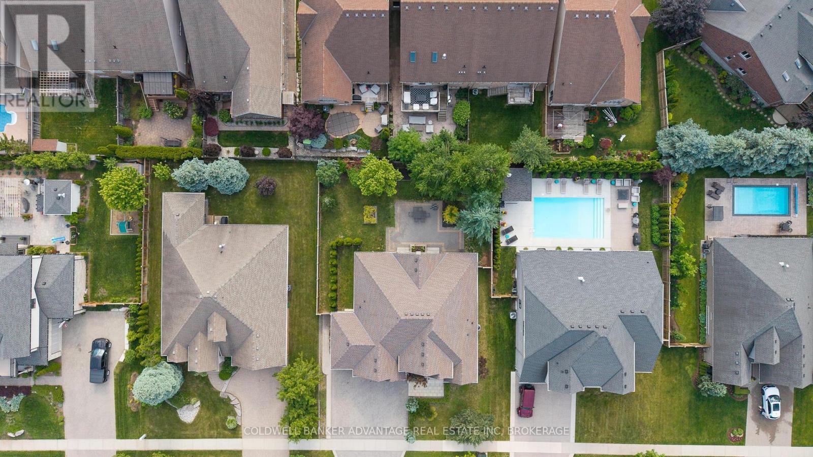 1585 LOOKOUT STREET - 36