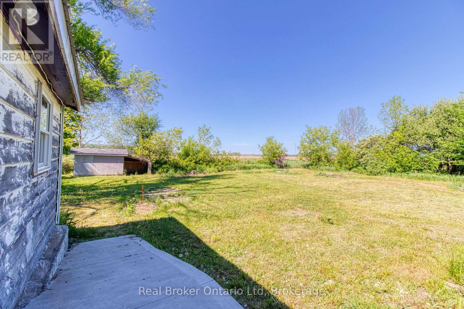 310009 KEMBLE ROCK ROAD - 19