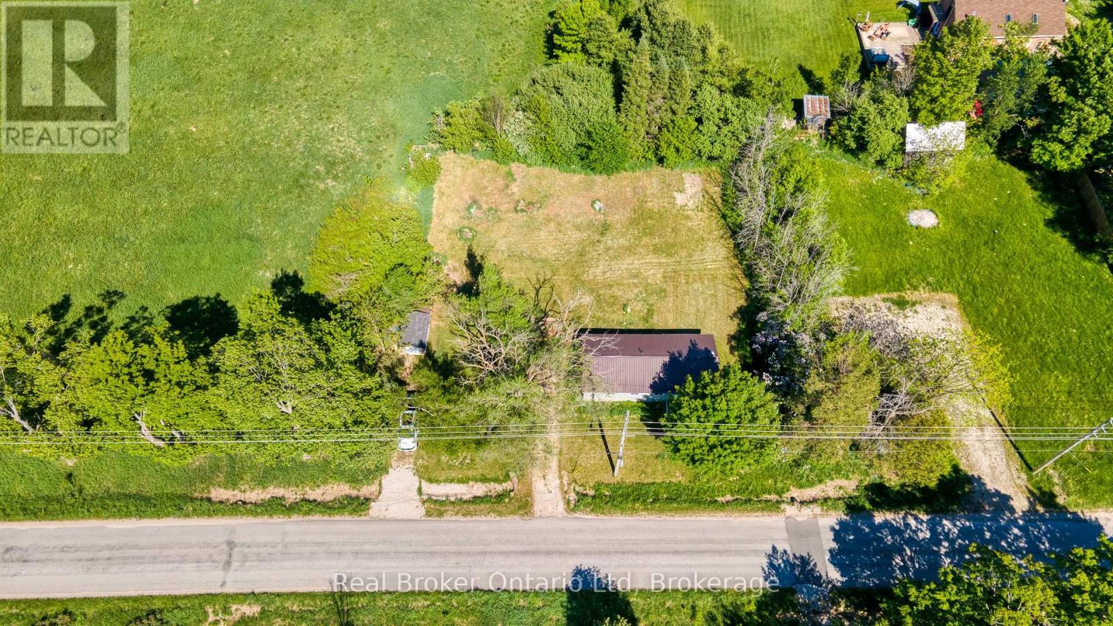 310009 KEMBLE ROCK ROAD - 21