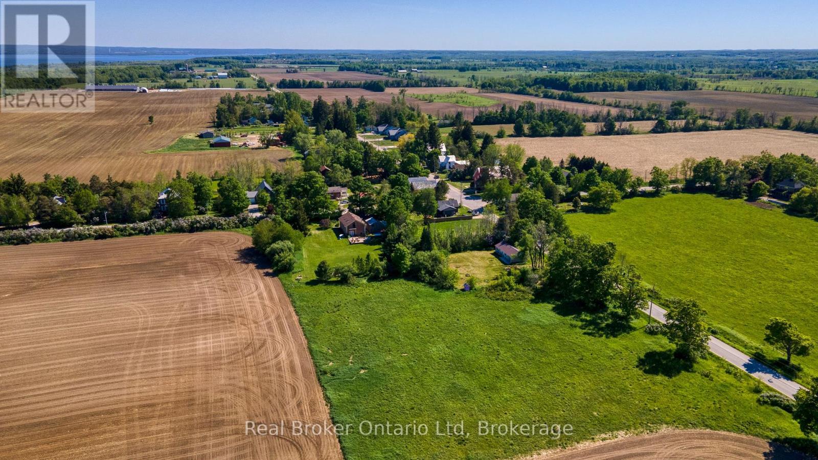 310009 KEMBLE ROCK ROAD - 4