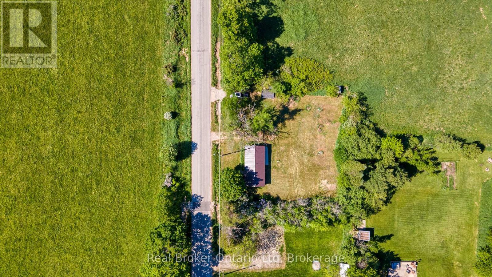 310009 KEMBLE ROCK ROAD - 6