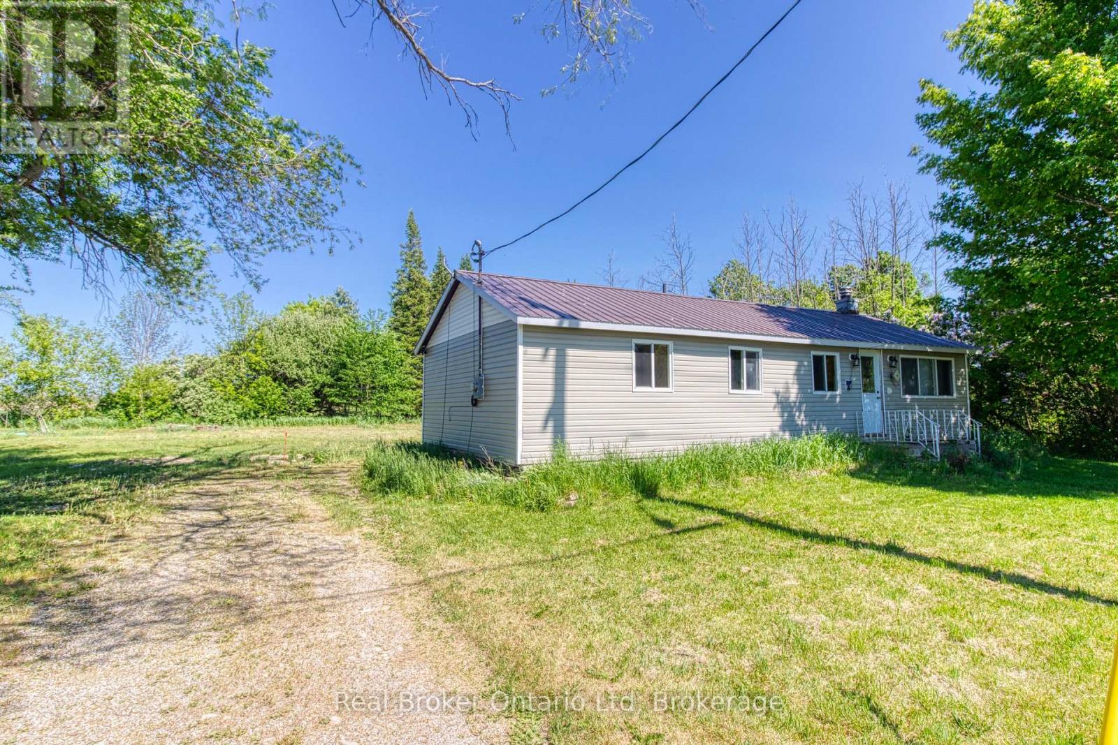 310009 KEMBLE ROCK ROAD - 7