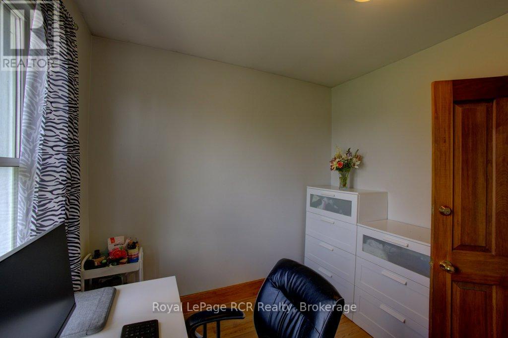 8321 89 HIGHWAY - 21