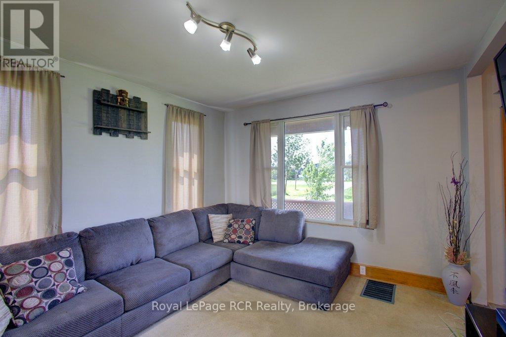 8321 89 HIGHWAY - 7