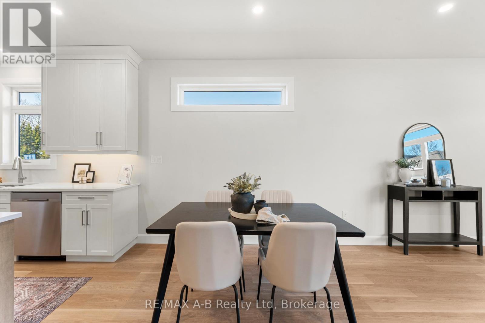 21 NELSON STREET - 11