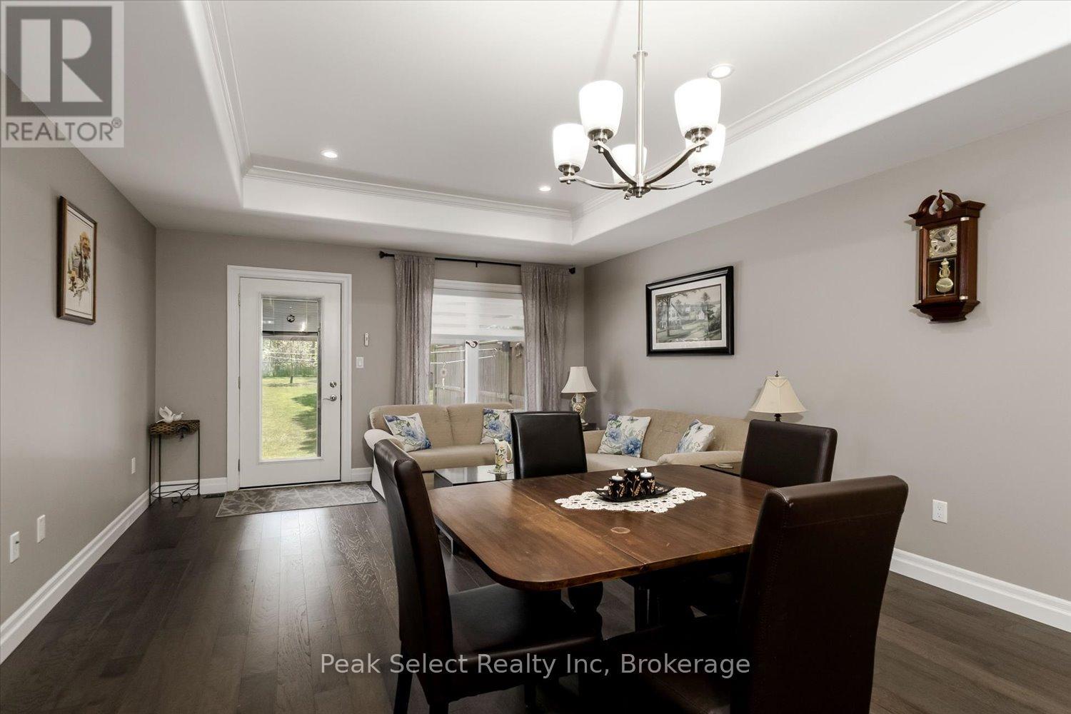 321 TRACY STREET - 19