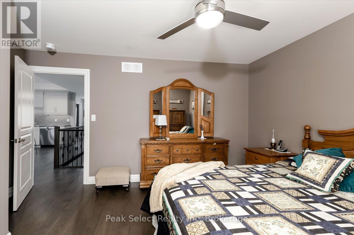 321 TRACY STREET - 28