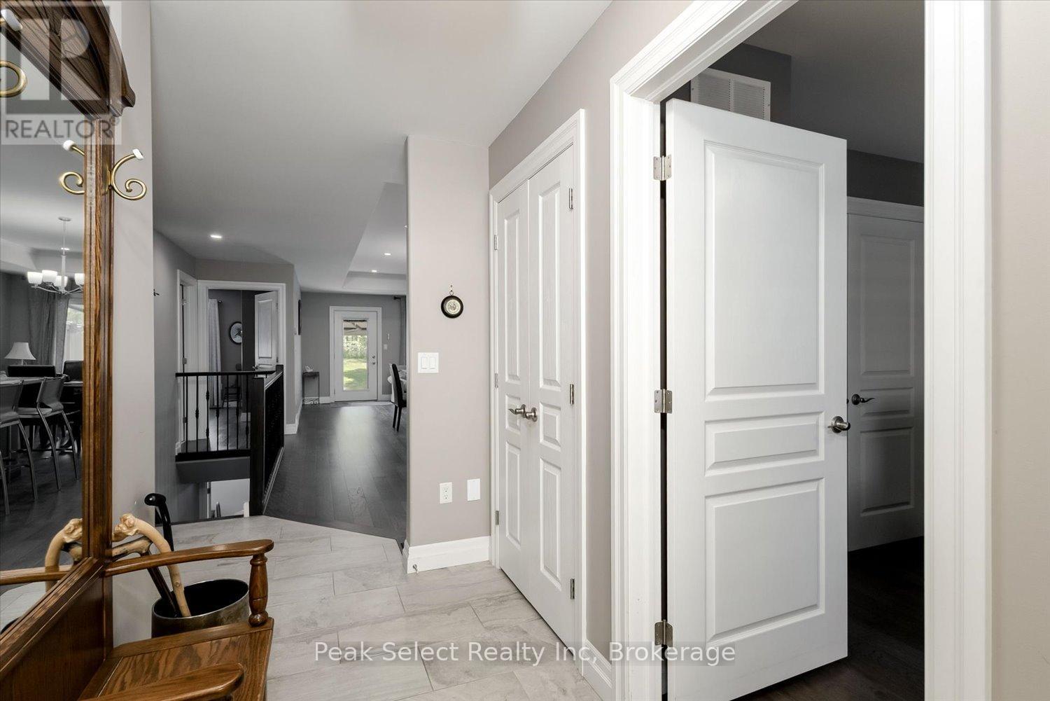 321 TRACY STREET - 8