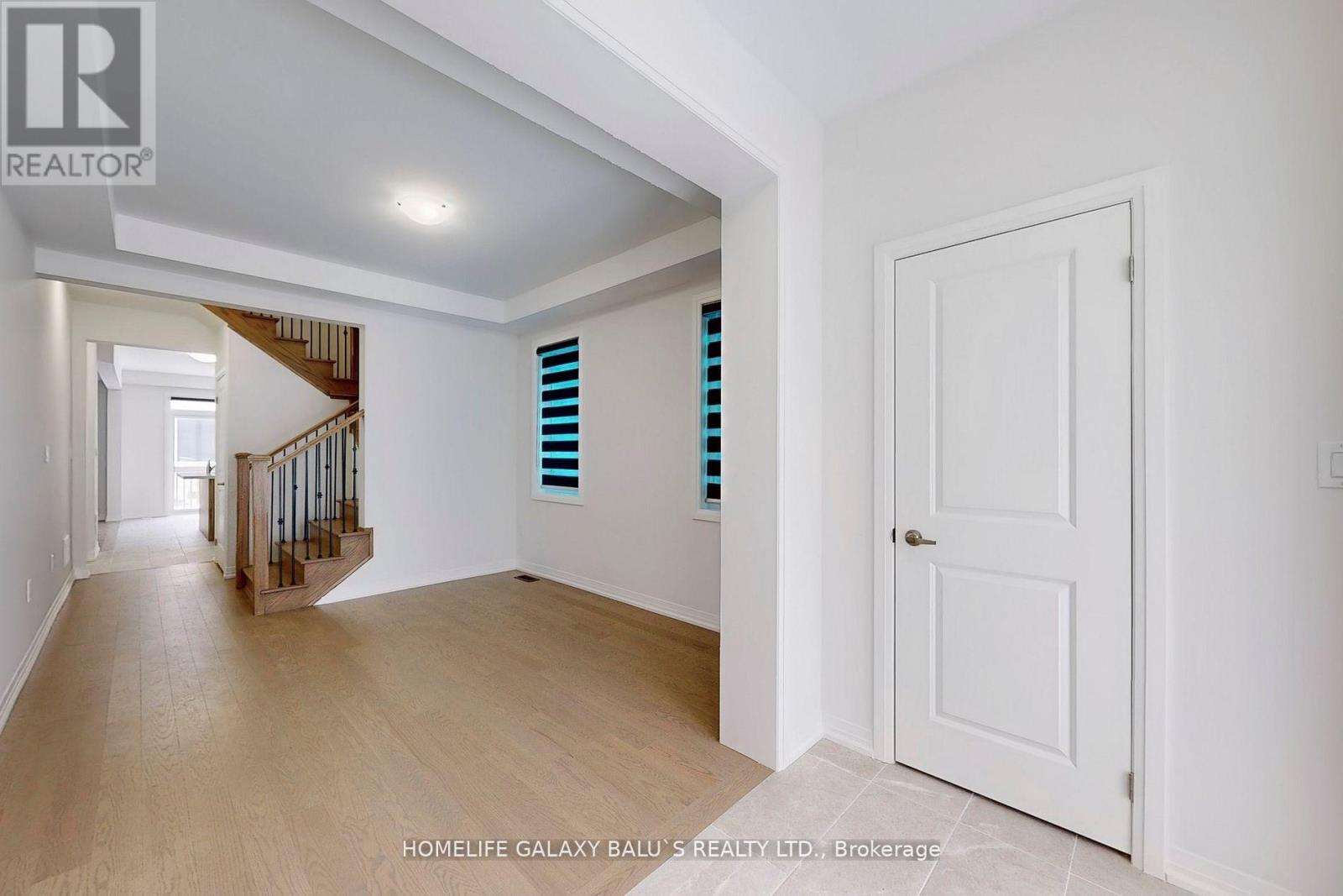 2940 NAKINA STREET - 16