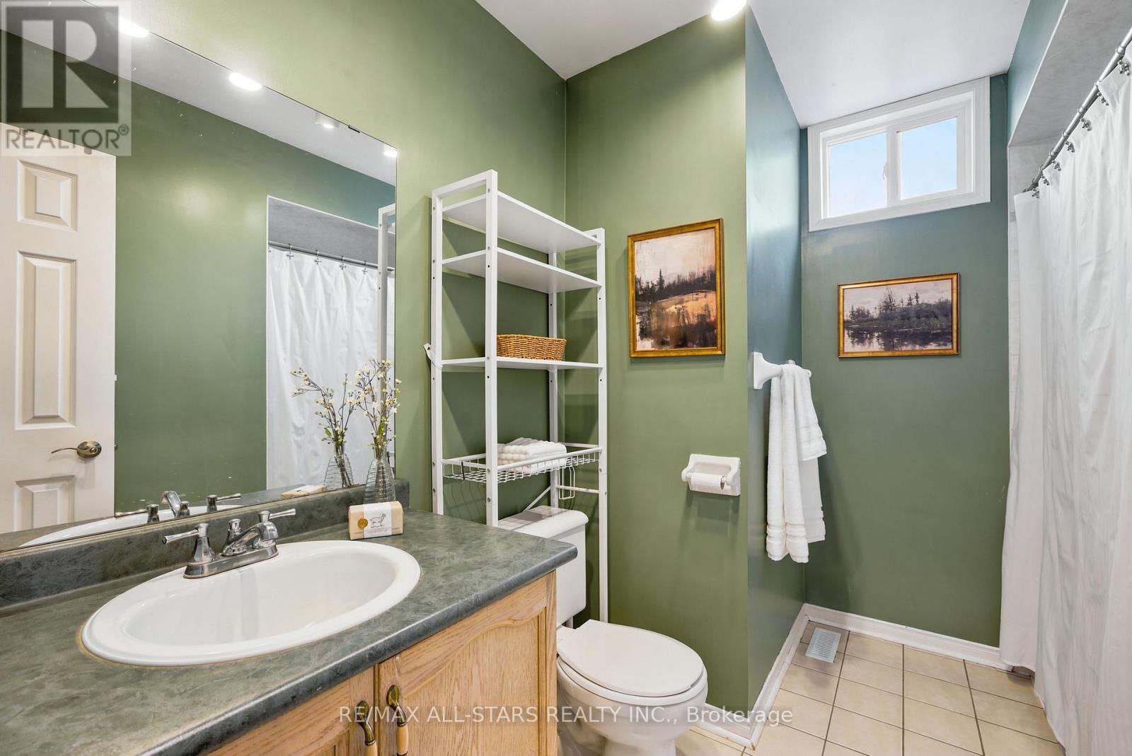 10 FORSYTHE DRIVE - 30