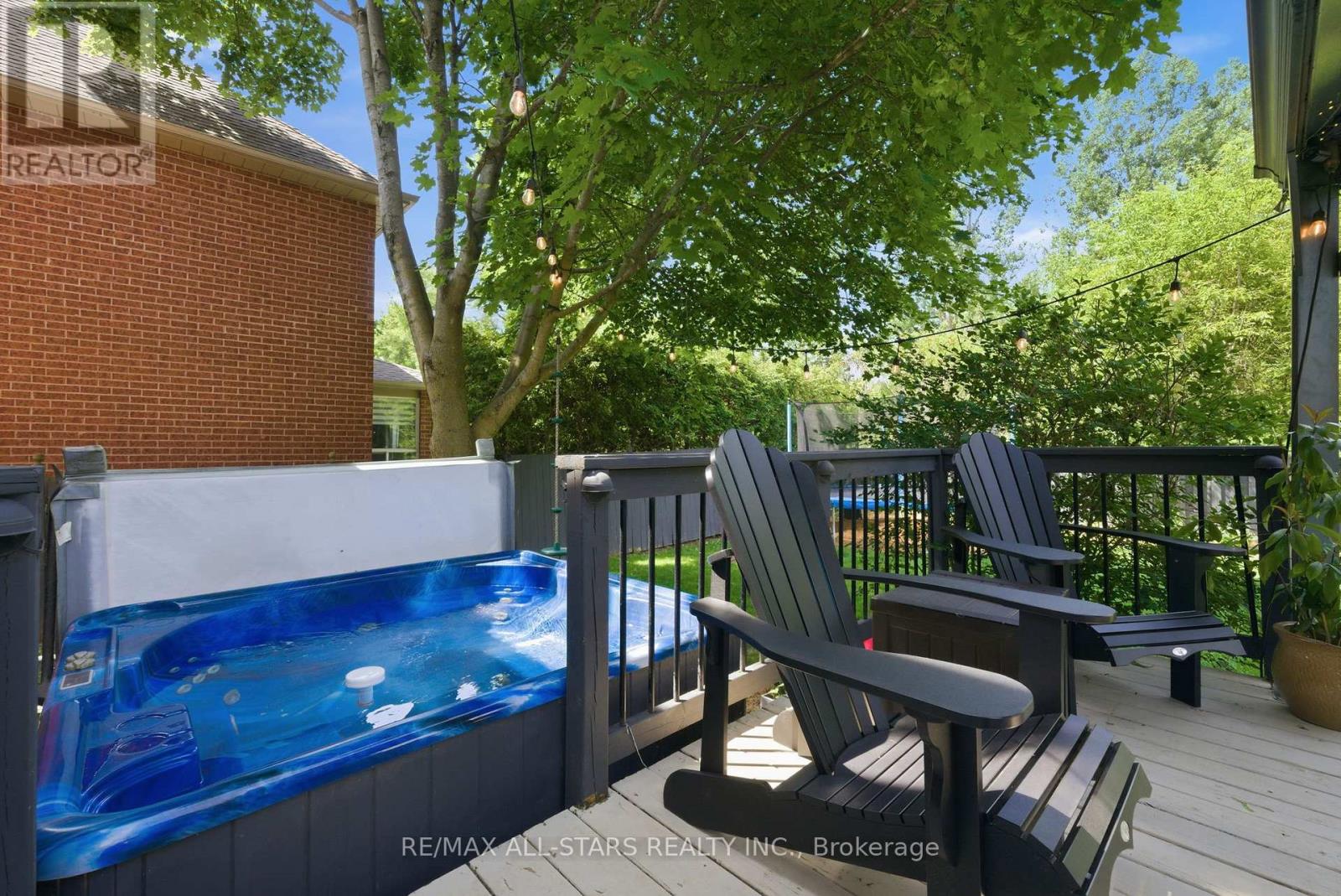 10 FORSYTHE DRIVE - 43