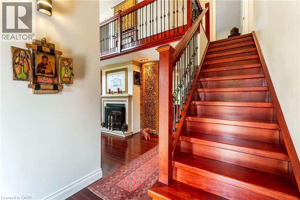 493 RIDGE Road E - 26