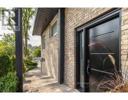 27 Berczy Street, Barrie, ON L4M3P6 Photo 33