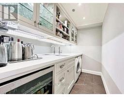 Family room - 27 Berczy Street, Barrie, ON L4M3P6 Photo 6