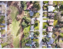 10464 154a Street, Surrey, BC V3R4K1 Photo 8